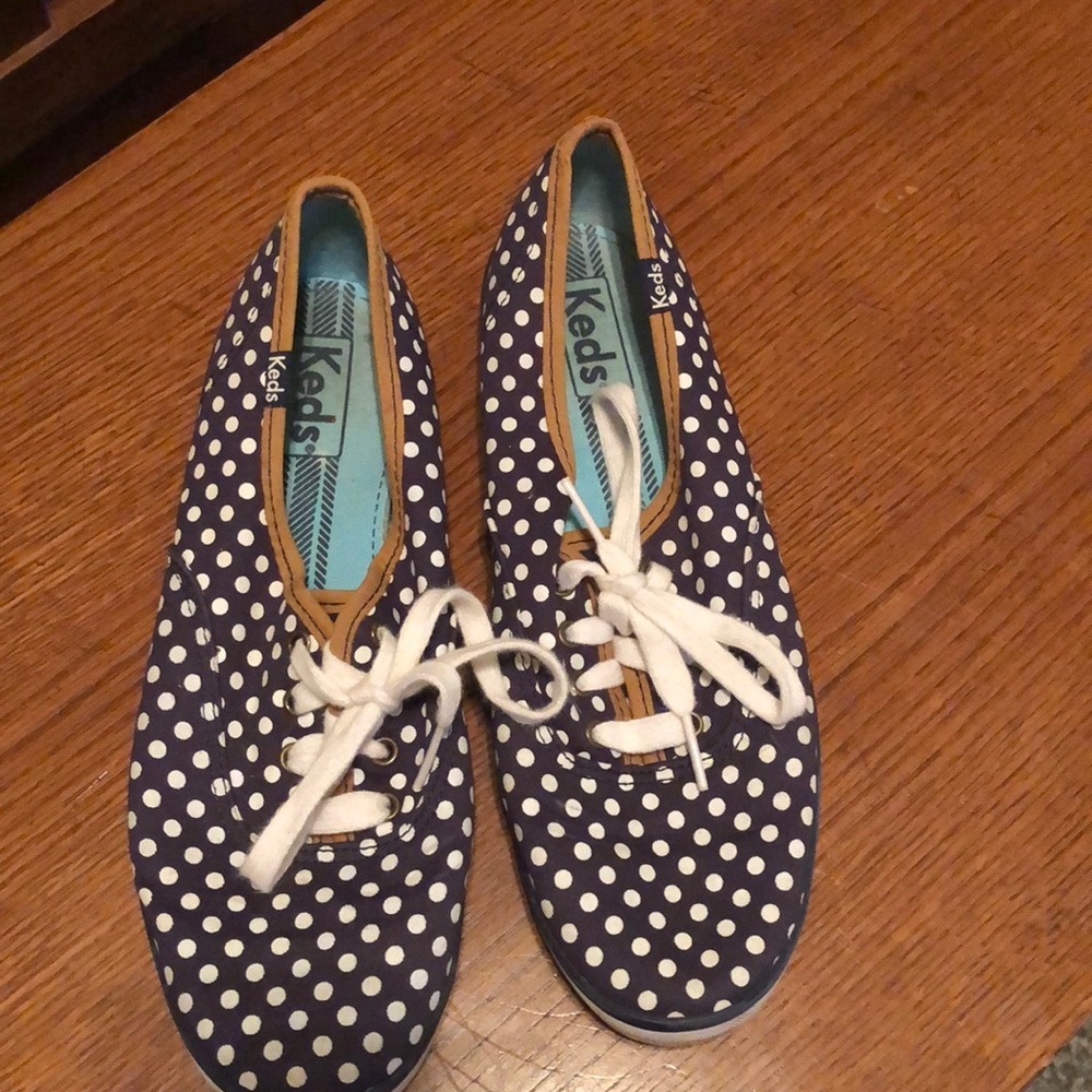 Blue and white polka dots Keds.